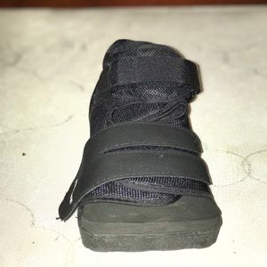 Orthopedic shoe